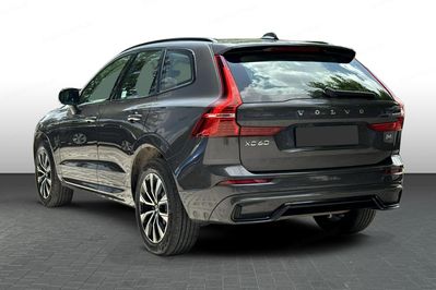 Volvo XC60 B4 B Plus Dark