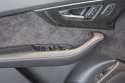 Audi Q7 50 TDI quattro