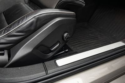 Volvo V60 B4 R-Design aut