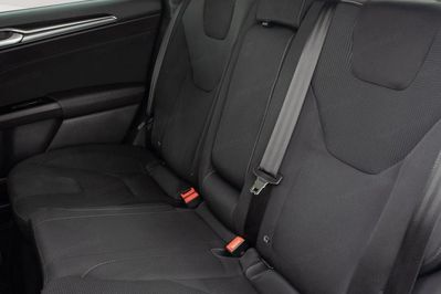 Ford Mondeo 2.0 Hybrid