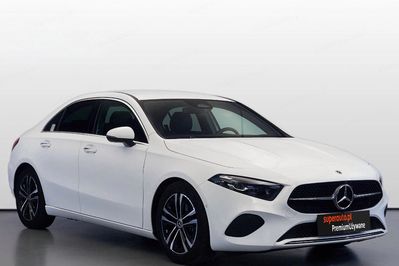Mercedes Klasa A 200 d Progressive 8G-DCT