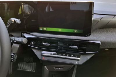 Renault Clio Evolution 1.8 E-TECH Full Hybrid