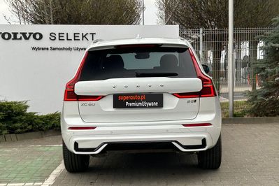 Volvo XC60 B5 B AWD Momentum Pro aut