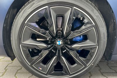 BMW Seria 7 M760e xDrive