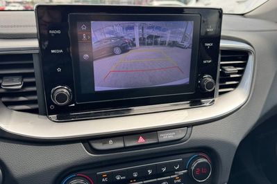 Kia Ceed 1.5 T-GDI M