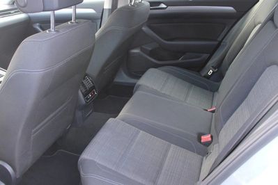 Volkswagen Passat 2.0 TDI EVO Business DSG