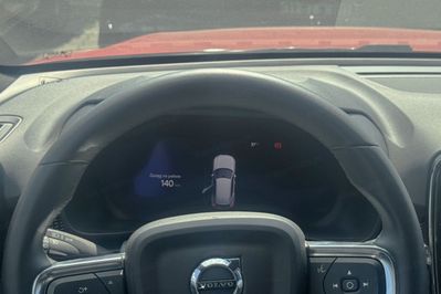 Volvo XC40 B3 Plus Dark