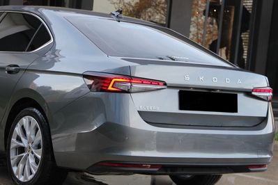 Skoda Superb Selection 2.0 TDI DSG