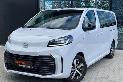 Toyota Proace Verso 2.0 D4-d Long Business