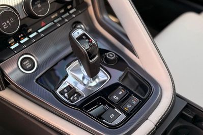 Jaguar F-Type 2.0 Turbo R-Dynamic Black aut