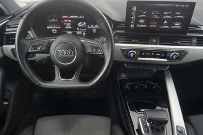 Audi A4 40 TFSI mHEV quattro S tronic
