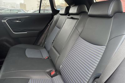 Toyota RAV4 Selection 2.5 Hybrid