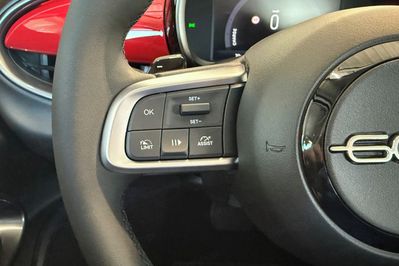 Fiat 600 Icon 1.2 Turbo Hybrid eDCT