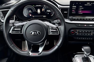 Kia ProCeed 1.6 T-GDI GT DCT