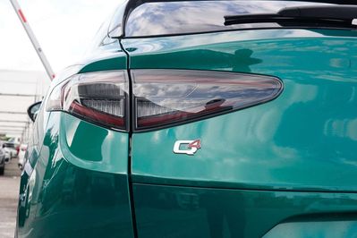 Alfa Romeo Stelvio 2.0 Turbo Intensa Q4