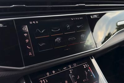 Audi Q8 SQ8 TFSI quattro