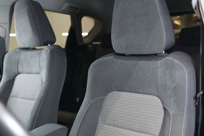 Toyota Auris Hybrid Selection