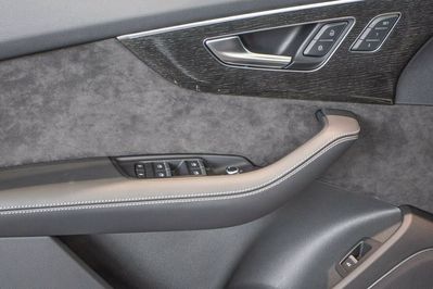 Audi Q8 50 TDI quattro