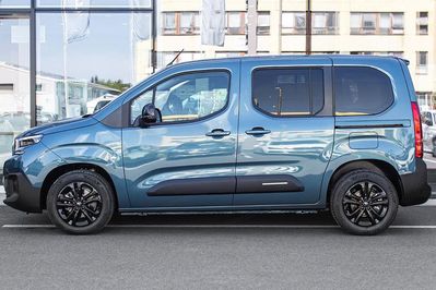 Citroen Berlingo MPV M L1H1 N1 EAT8