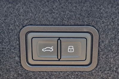 Audi A8 S8 TFSI mHEV quattro Tiptr.