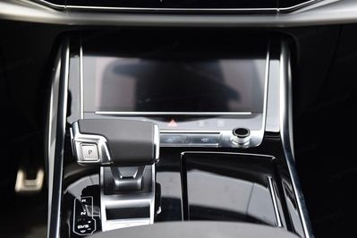 Audi Q8 50 TDI quattro