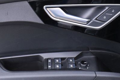 Audi Q4 e-tron S line