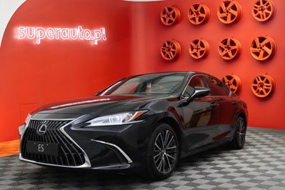 Lexus ES 300h Business Edition 2.5 E-CVT
