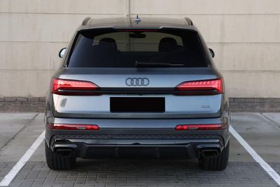 Audi Q7 55 TFSI e quattro S Line