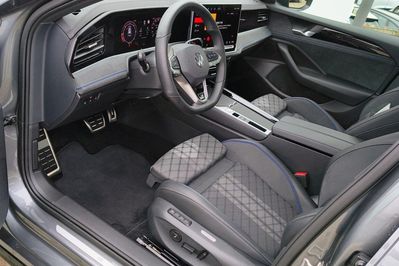 Volkswagen Passat 2.0 Tdi Scr 4MOT r-Line Plus Dsg