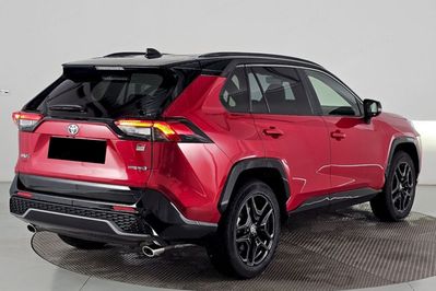 Toyota RAV4 GR Sport 2.5 Hybrid Dynamic Force