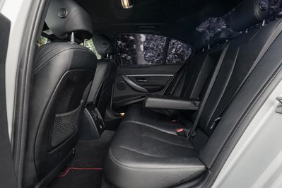 BMW Seria 3 320d xDrive M Sport Shadow