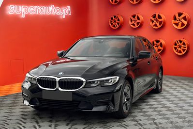 BMW Seria 3 318i