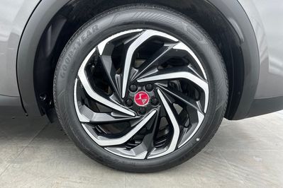 DS DS 7 Performance Line+ 1.6 E-Tense PHEV EAT