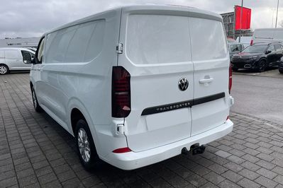 Volkswagen Transporter L2H1 AT8