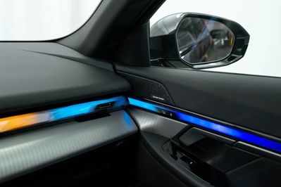 BMW Seria 5 Touring 520d xDrive M Sport