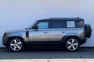 Land Rover Defender 110 D300 X-Dynamic HSE