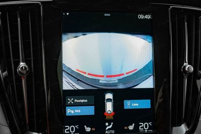 Volvo V60 B4 D R-Design