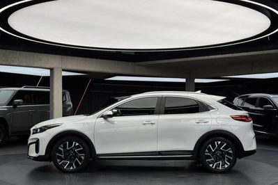 Kia XCeed 1.5 T-GDI Business Line DCT