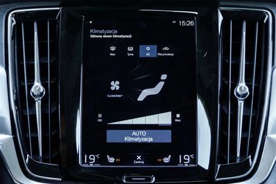 Volvo V90 D4 Momentum