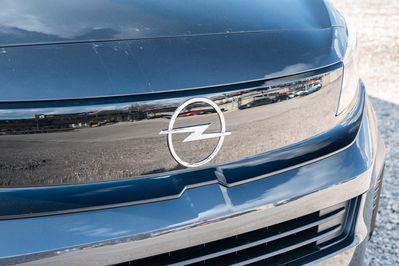 Opel Zafira Life Extra Long L2H1 Business AT8