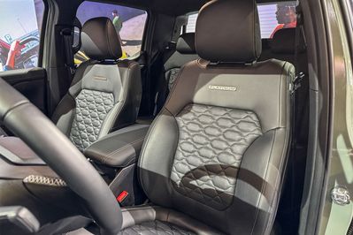 Ford Ranger Platinum PHEV A10 4x4