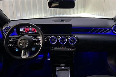 Mercedes Klasa A 35 AMG 4-Matic