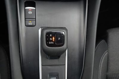 Nissan Qashqai 1.3 DIG-T mHEV N-Connecta XTronic