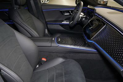 Mercedes E Klasa 220 d 4-Matic AMG