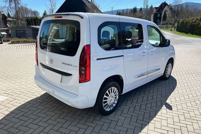 Toyota Proace City Verso Standard Business