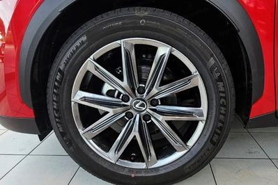 Lexus LBX Elegant 1.5 Hybrid