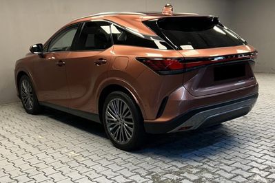 Lexus RX 350h Omotenashi