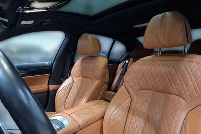 BMW Seria 7 740d xDrive