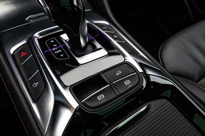 MG HS 1.5 T-GDI Exclusive DCT