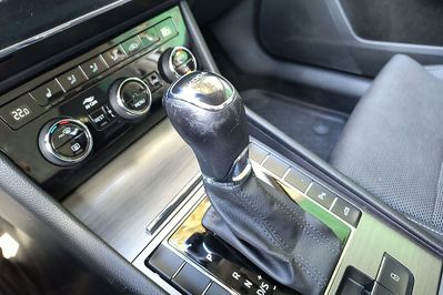 Skoda Superb 2.0 Tdi Scr Style Dsg
